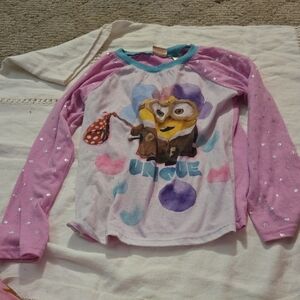 Girls Minions Long Sleeve Pajama Top